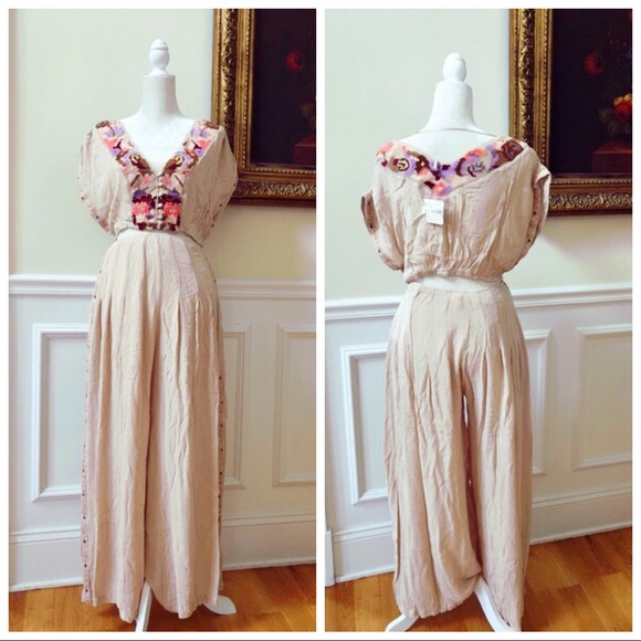 BNWT Free People Cornflower Santoshi Set Size 2 - Picture 5 of 7